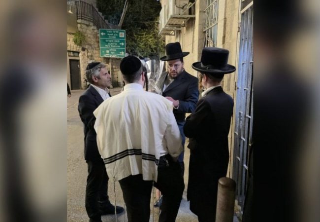 6003746139984825389 (1)