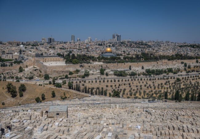 הר הזיתים -יונתן זינדל FLASH 90